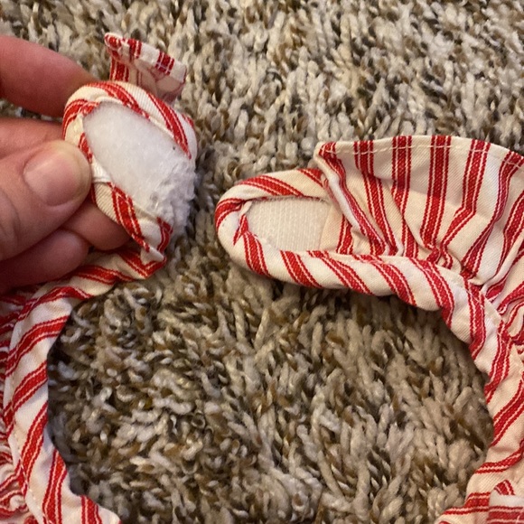 Mud pie Holiday Bib. - Picture 2 of 4